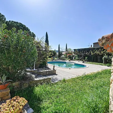 Holiday home Cozy In Saint-julien-les-rosie Saint Julien Les Rosiers